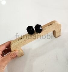 BONCUKLU MIKNATISLI AHŞAP BURS 20 CM -SİYAH